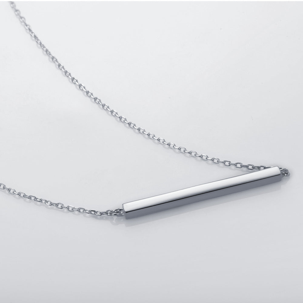 S. Leaf Gold Women's Exquisite Pendant Necklace